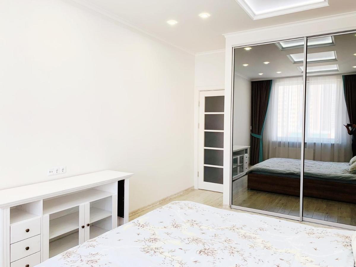 Arcadia Golfstream Apartment Odessa Esterno foto